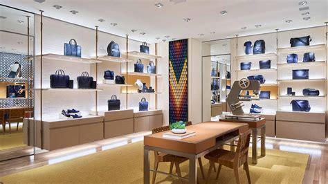 louis vuitton holt renfrew|louis vuitton vancouver bc.